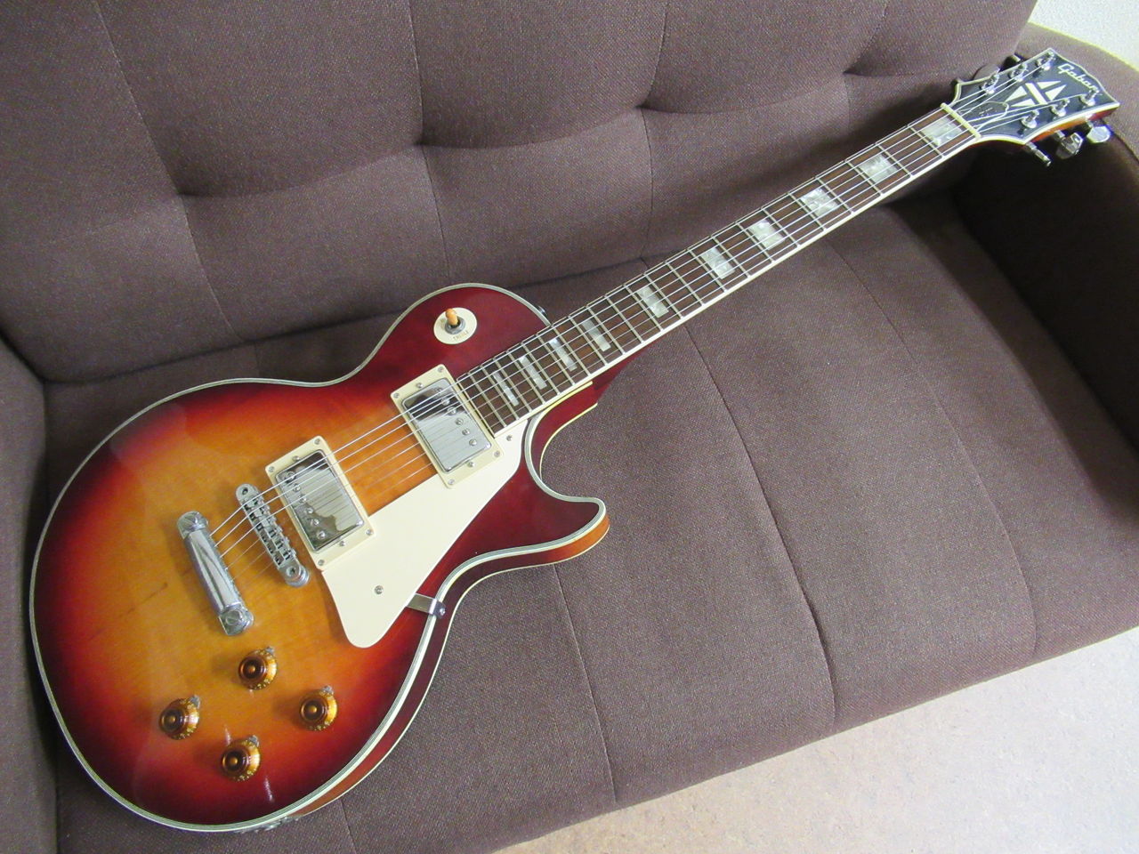 エレキギターコレクション 10「GABAN LESPAUL TYPE」 : 全部宝物～My