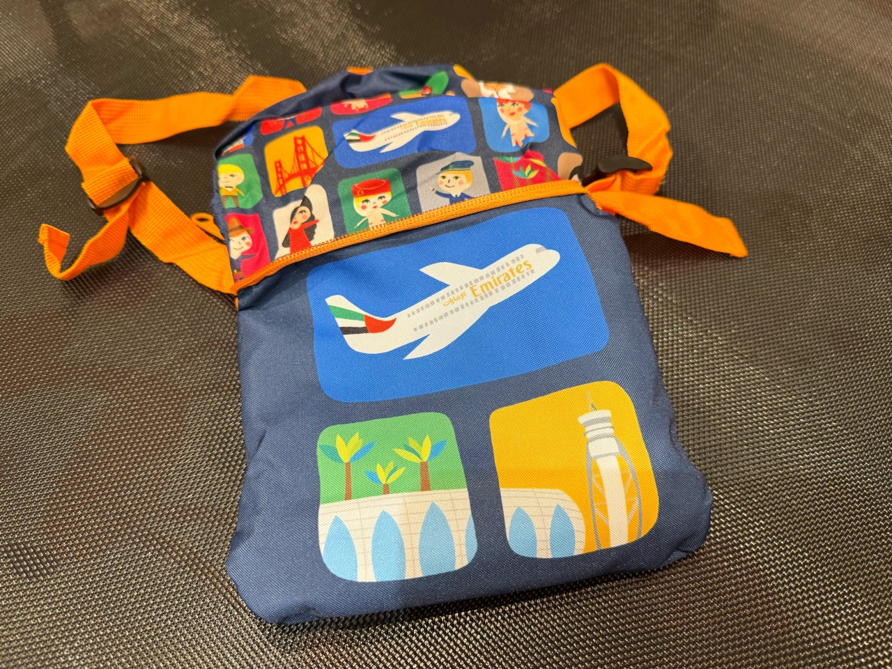 エミレーツ航空 子供用アメニティやおもちゃ : Ciel オフィシャル