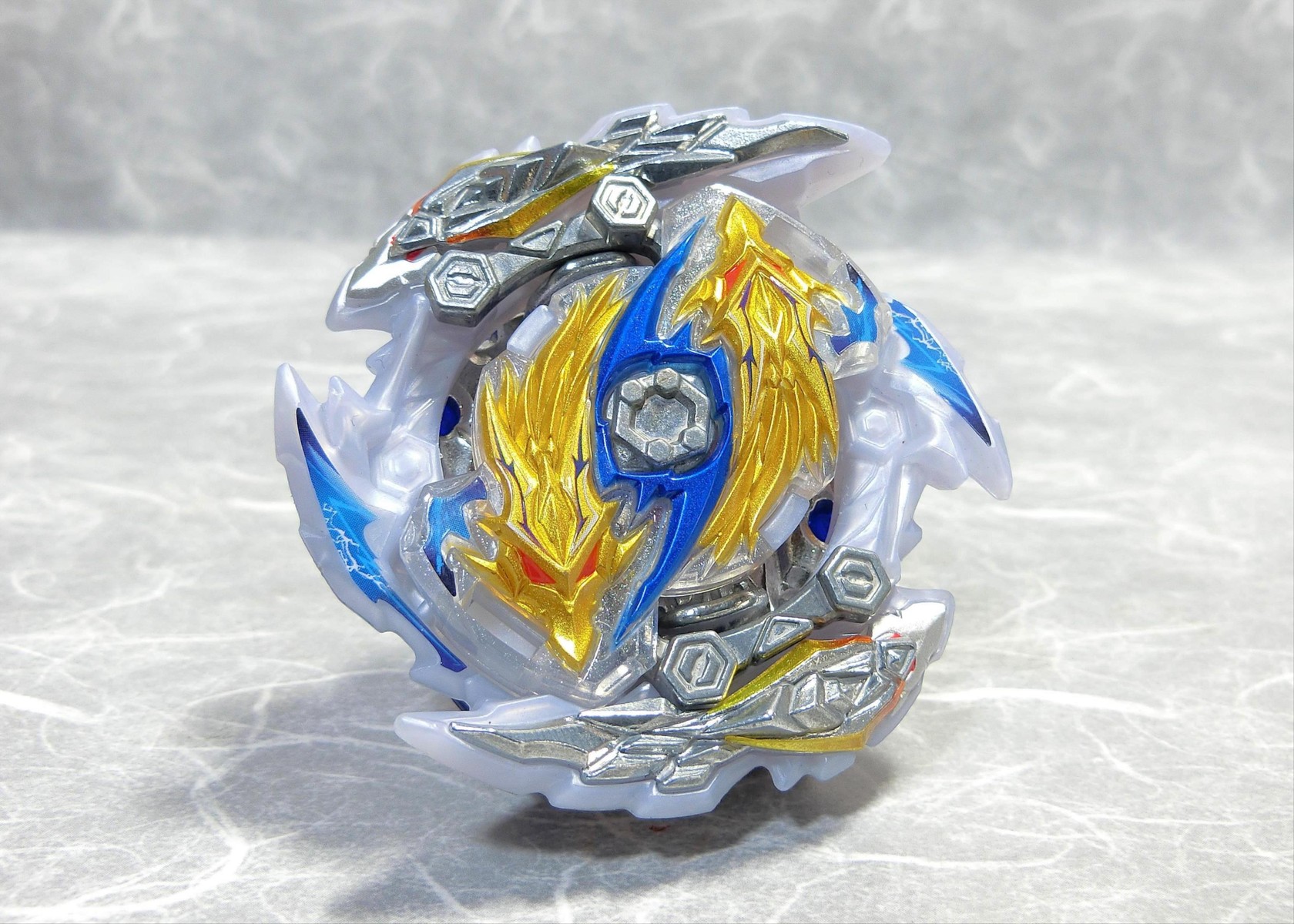 ベイブレードバースト B-144 ツヴァイロンギヌス.Dr.Sp' 滅」レビュー