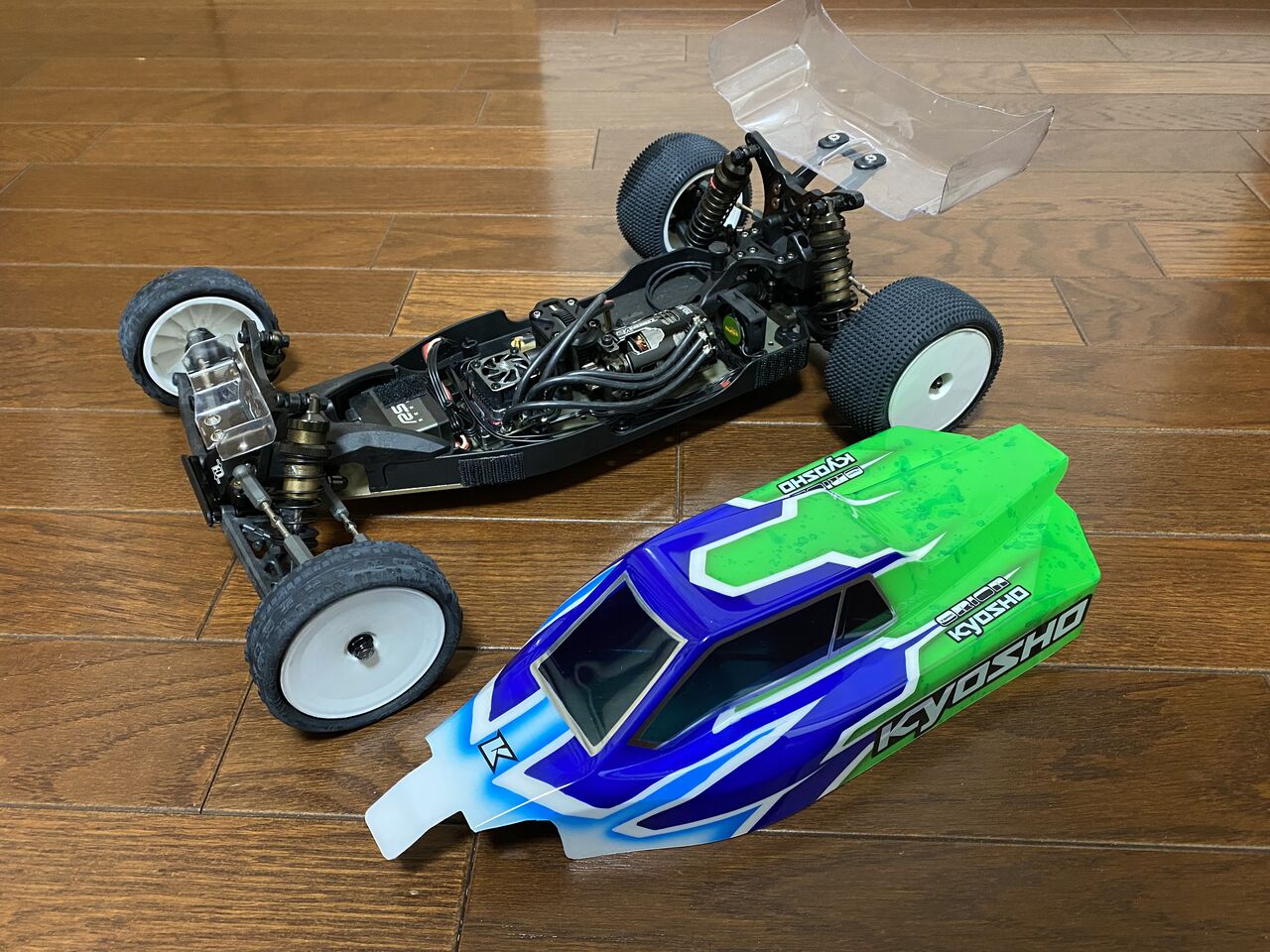 京商 アルティマRZ6 : 趣味の記録