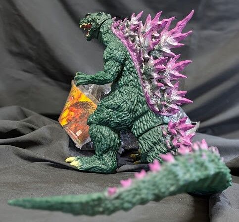 ミレニアム雛形ゴジラ新世紀緑成型＆ガメラ3未開封（バンプレスト