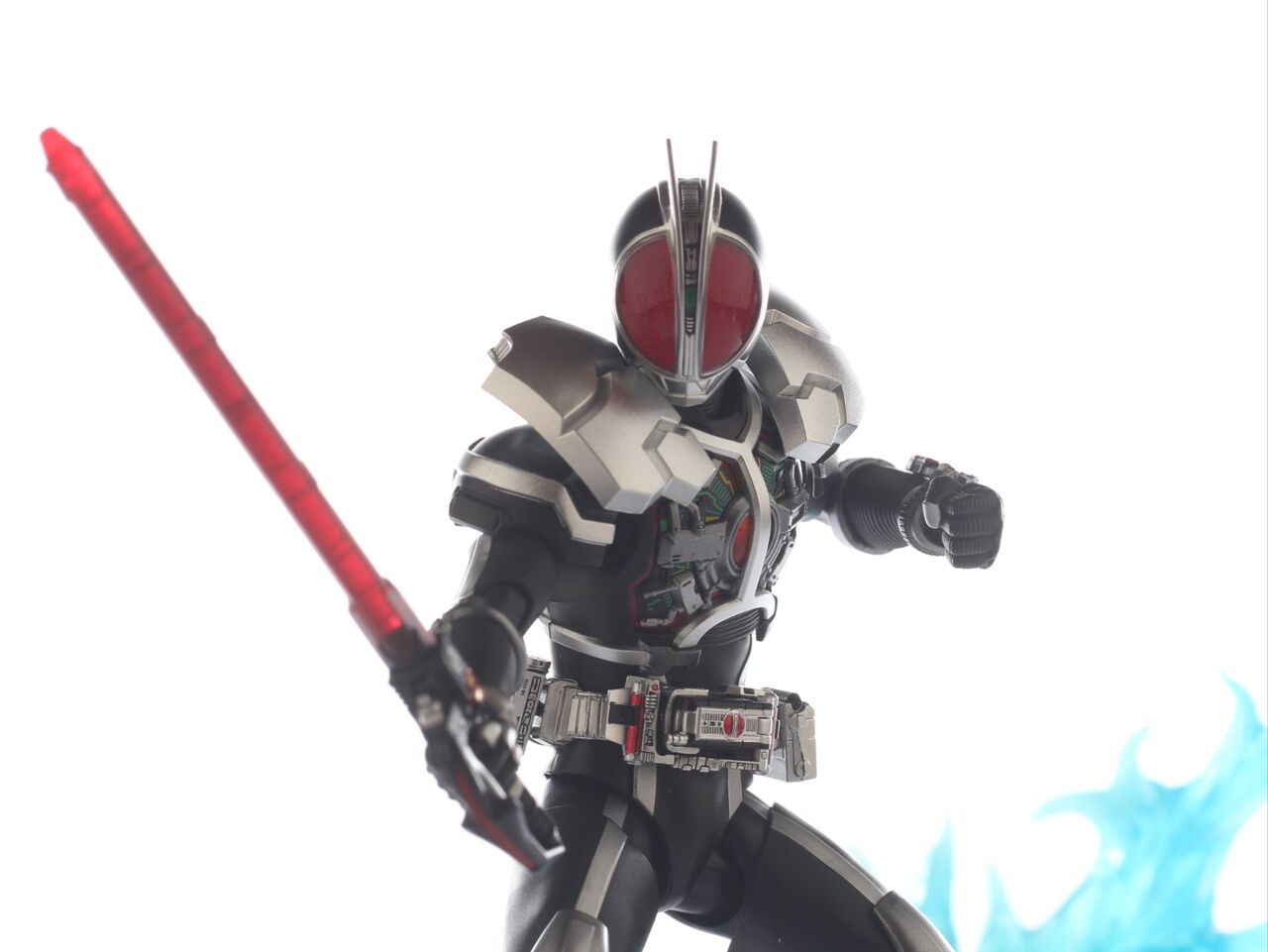レビュー】S.H.Figuarts 仮面ライダーファイズ アクセルフォーム 真骨