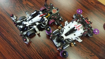 ミニ四駆】新ギミック「左右独立AT」！ : サブカル”ダディ”ガッテム日記