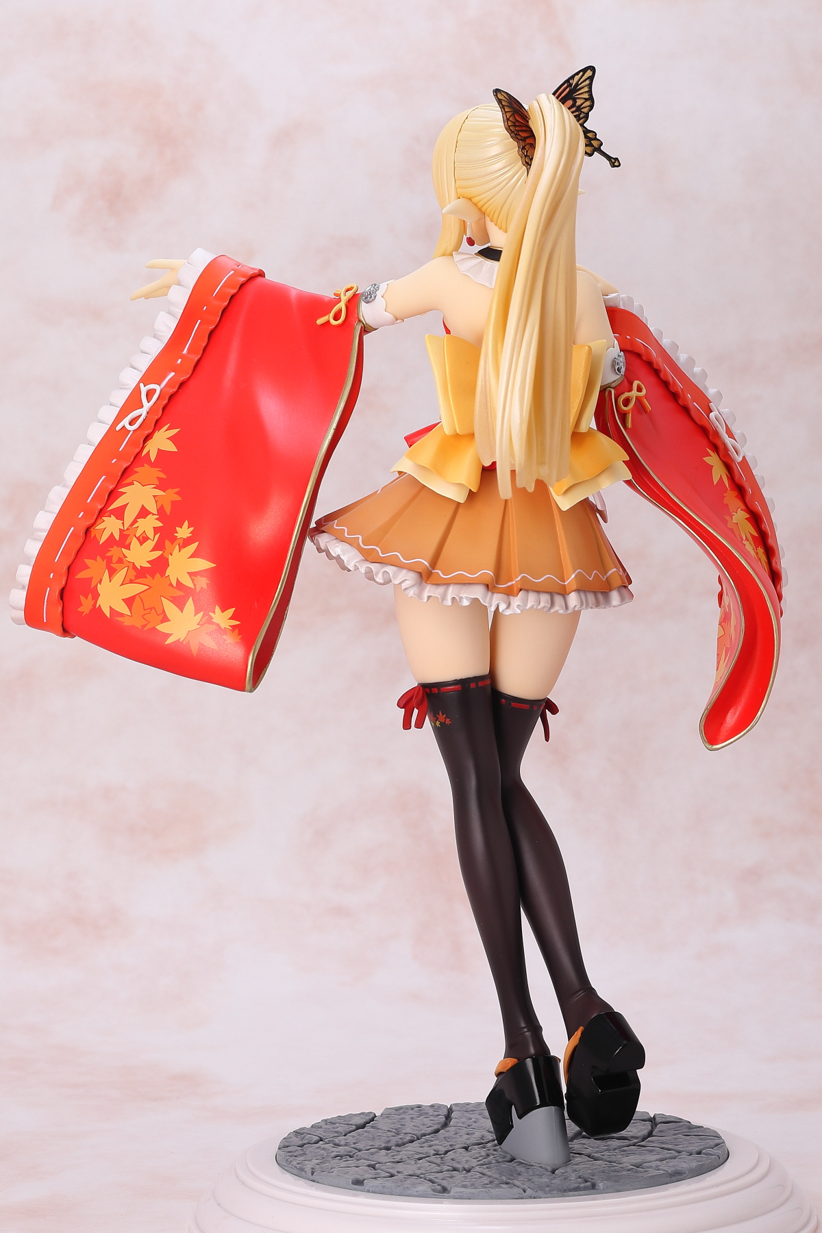 シャイニング・レゾナンス 霧香・永羽・亞爾瑪 紅葉羽衣ver