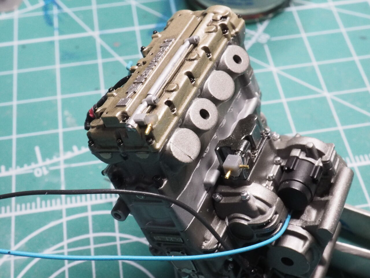 作る タミヤ KAWASAKI Ninja ZX-RR 1/12「その4 エンジン③とフレーム