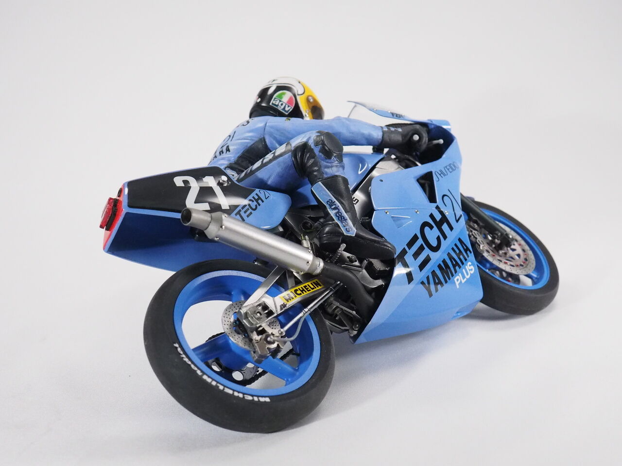 作る フジミ TECH21 ヤマハFZR750 1/12 「その14 ギャラリー」 : 299の