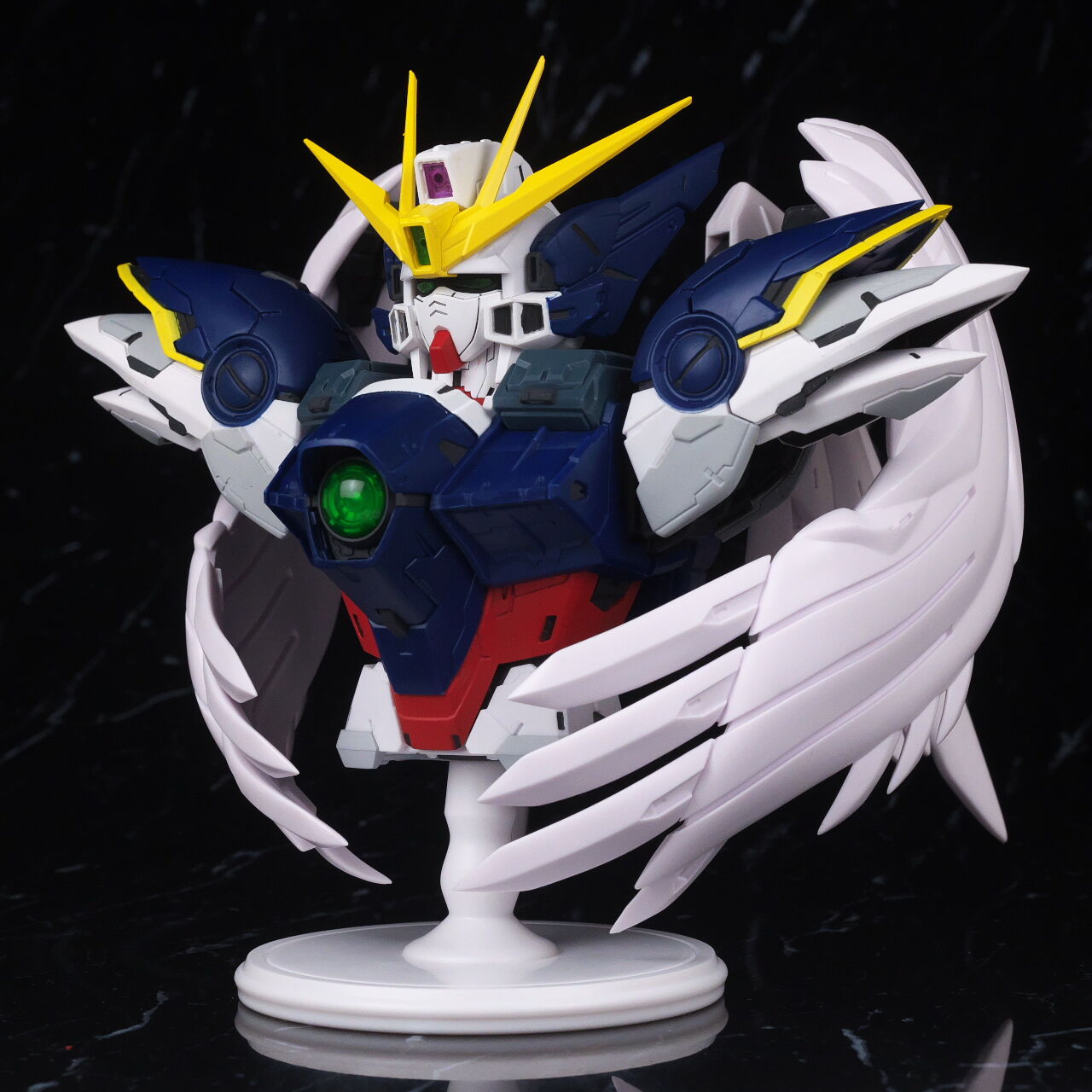 ガンダムW 一番くじ ラストワン賞 ウイングガンダムゼロEW BUSTISAN