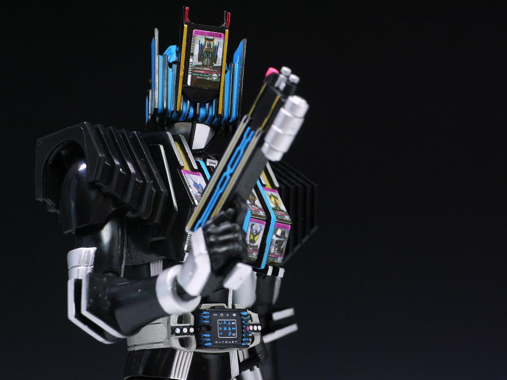 S.H.フィギュアーツ 仮面ライダーディエンド コンプリートフォーム