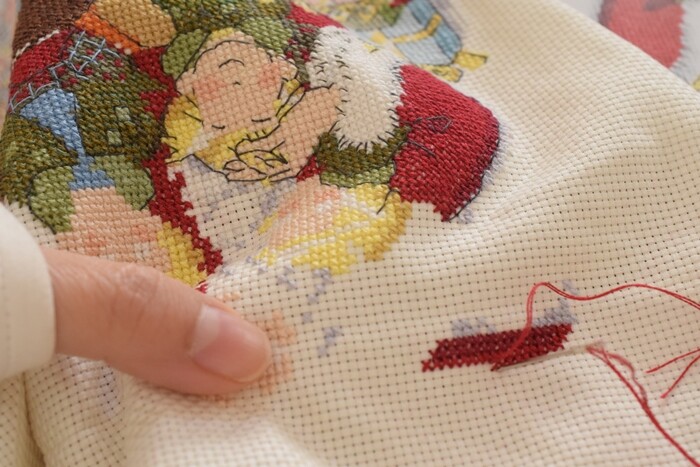 季節先取りすぎ！？】とっても可愛い「パリのみつごちゃん」のクロス