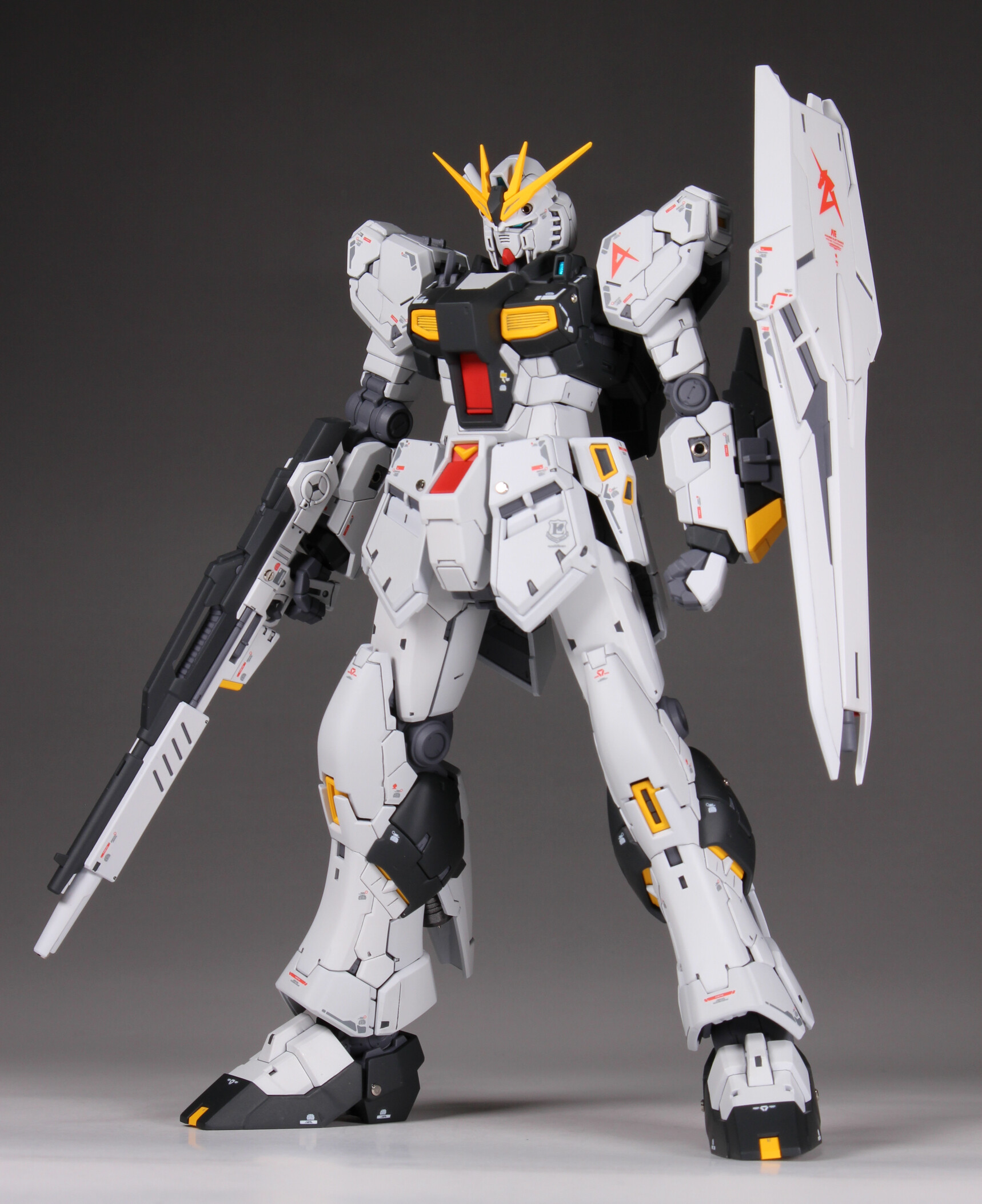 RG 1/144 νガンダム 全塗装 : Namicomのガンプラ