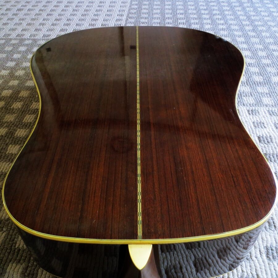 あの東海楽器が誇る1970年代Cat'sEyes CE-300 : おっさんの徒然