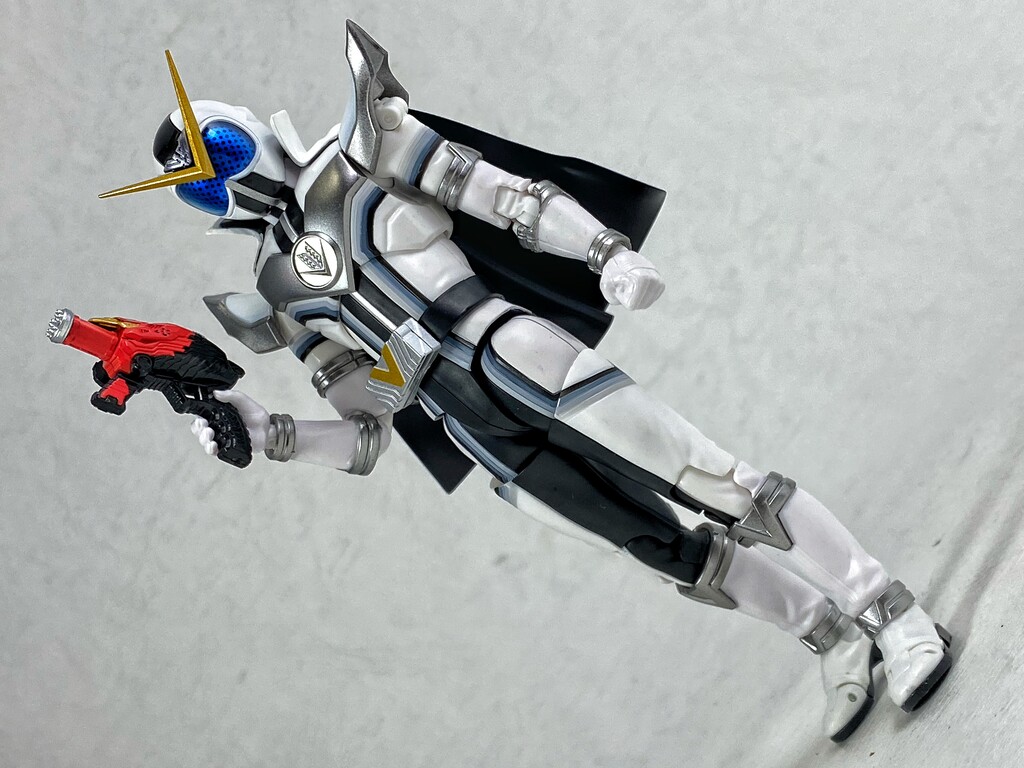 S.H.Figuarts ゼンカイザーブラック レビュー : えるけーえぬ