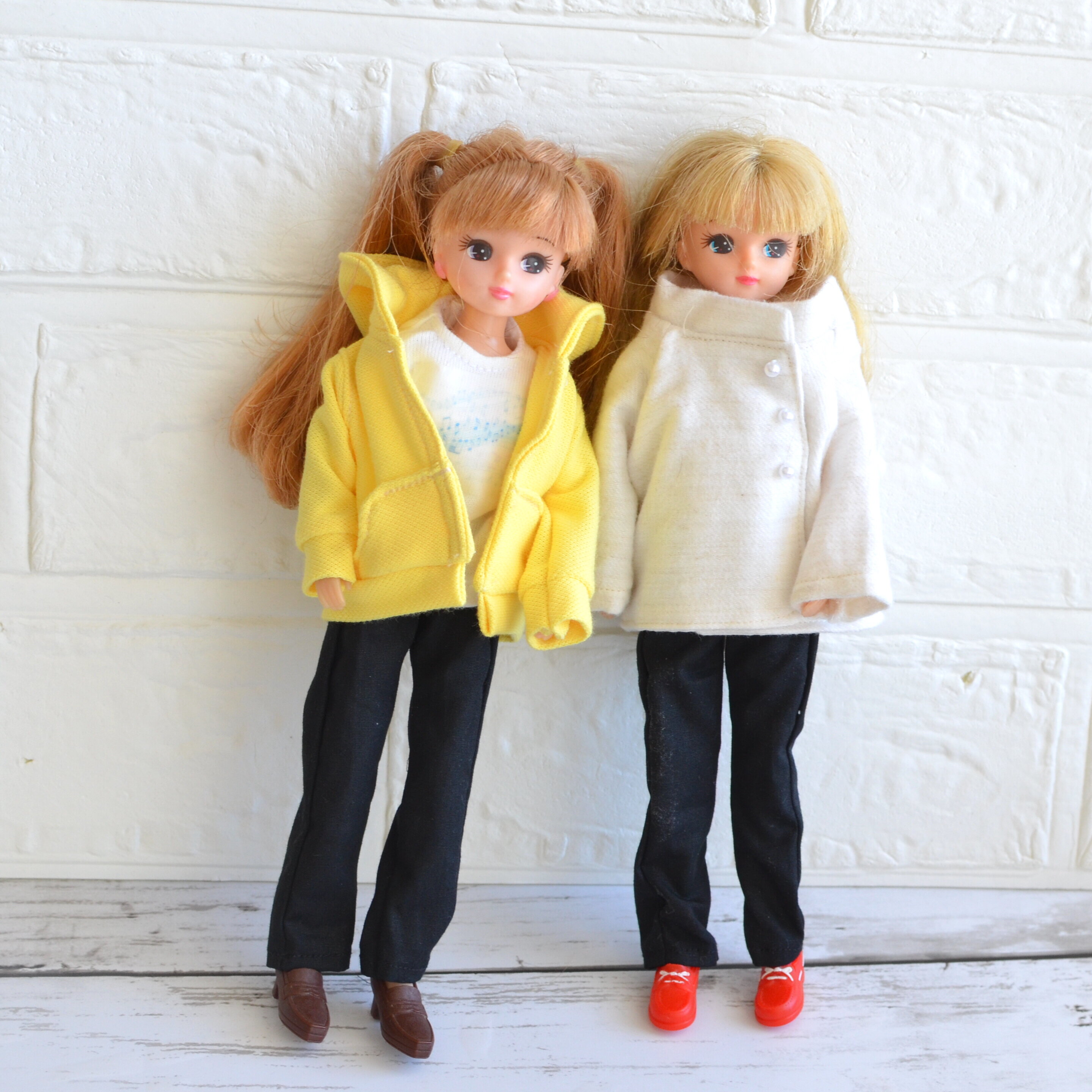 22cmドールサイズの黒パンツを作りました/ミシンの調子がおかしいかも