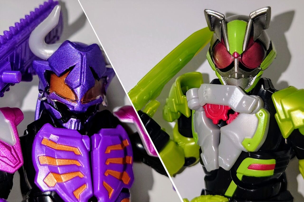 570．リボルブチェンジフィギュア 仮面ライダータイクーン＆仮面