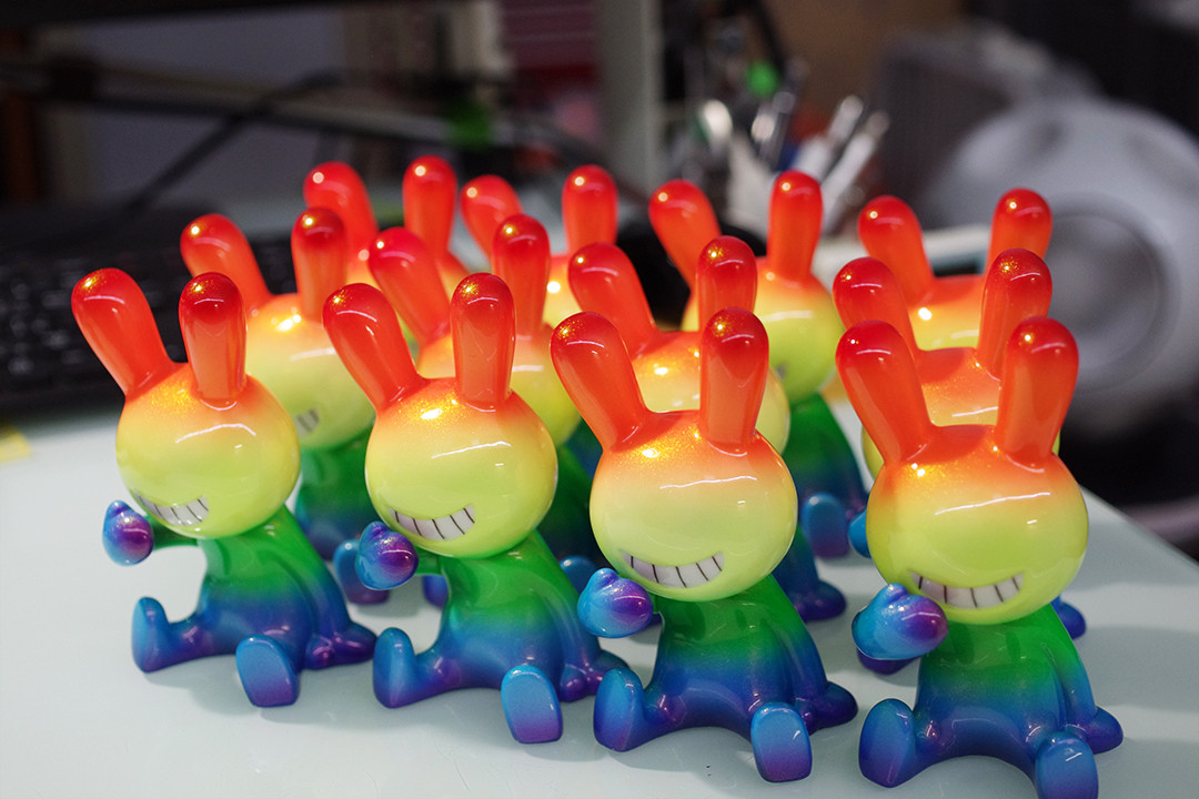 □レインボーVSメタリックレインボー : にんにき日記