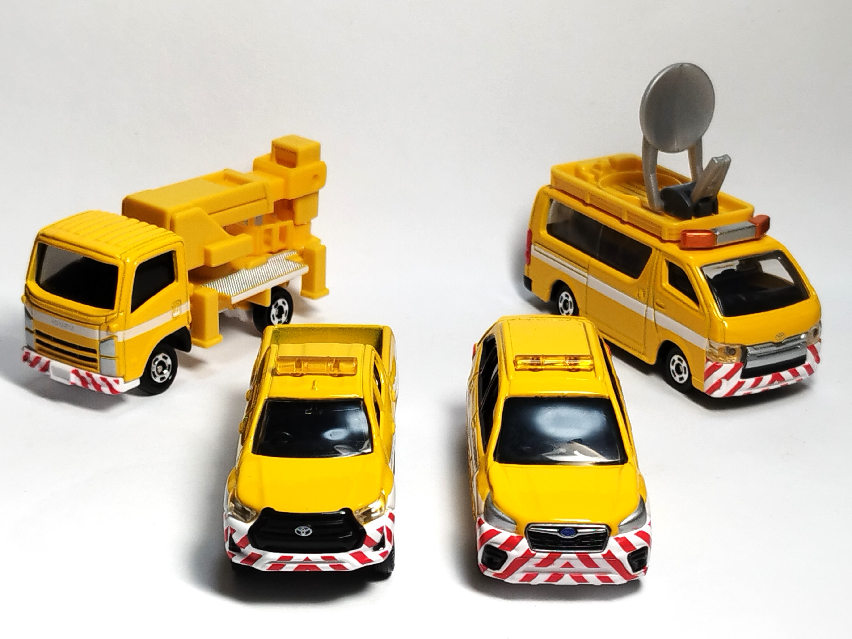 実在車両ベースで秀逸！【トミカ紹介】 トミカギフトセット どうろを