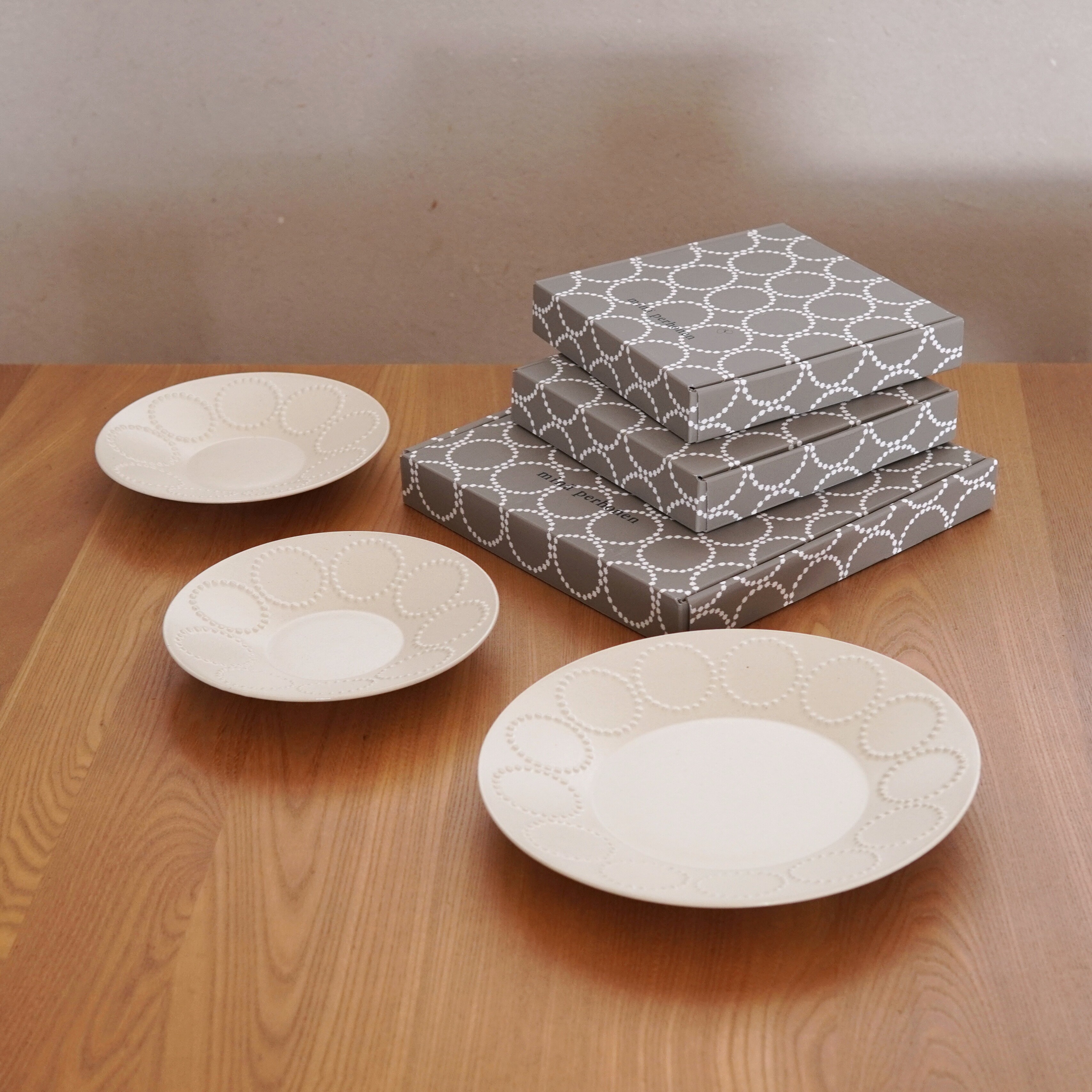 ミナペルホネン】タンバリン柄プレートが素敵すぎ！大事に使いたい憧れ