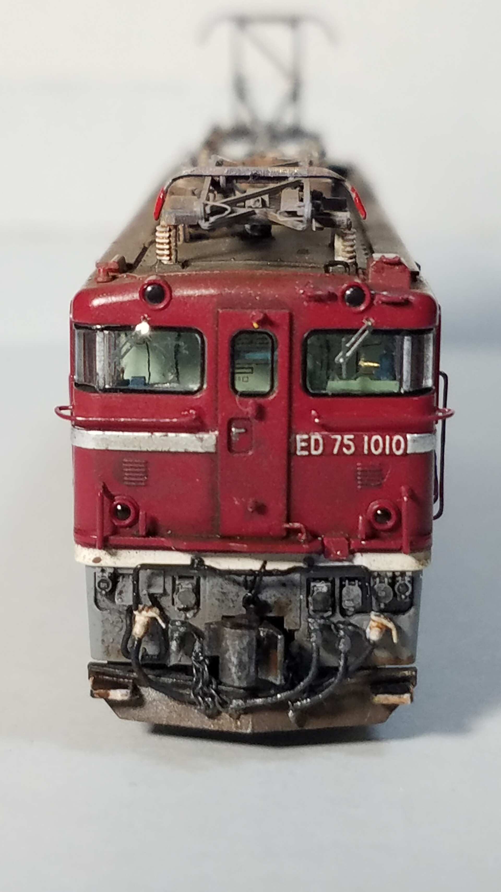 TOMIX 2105 ED75 1000 （前期形・JR貨物新更新車）の追加加工整備 その