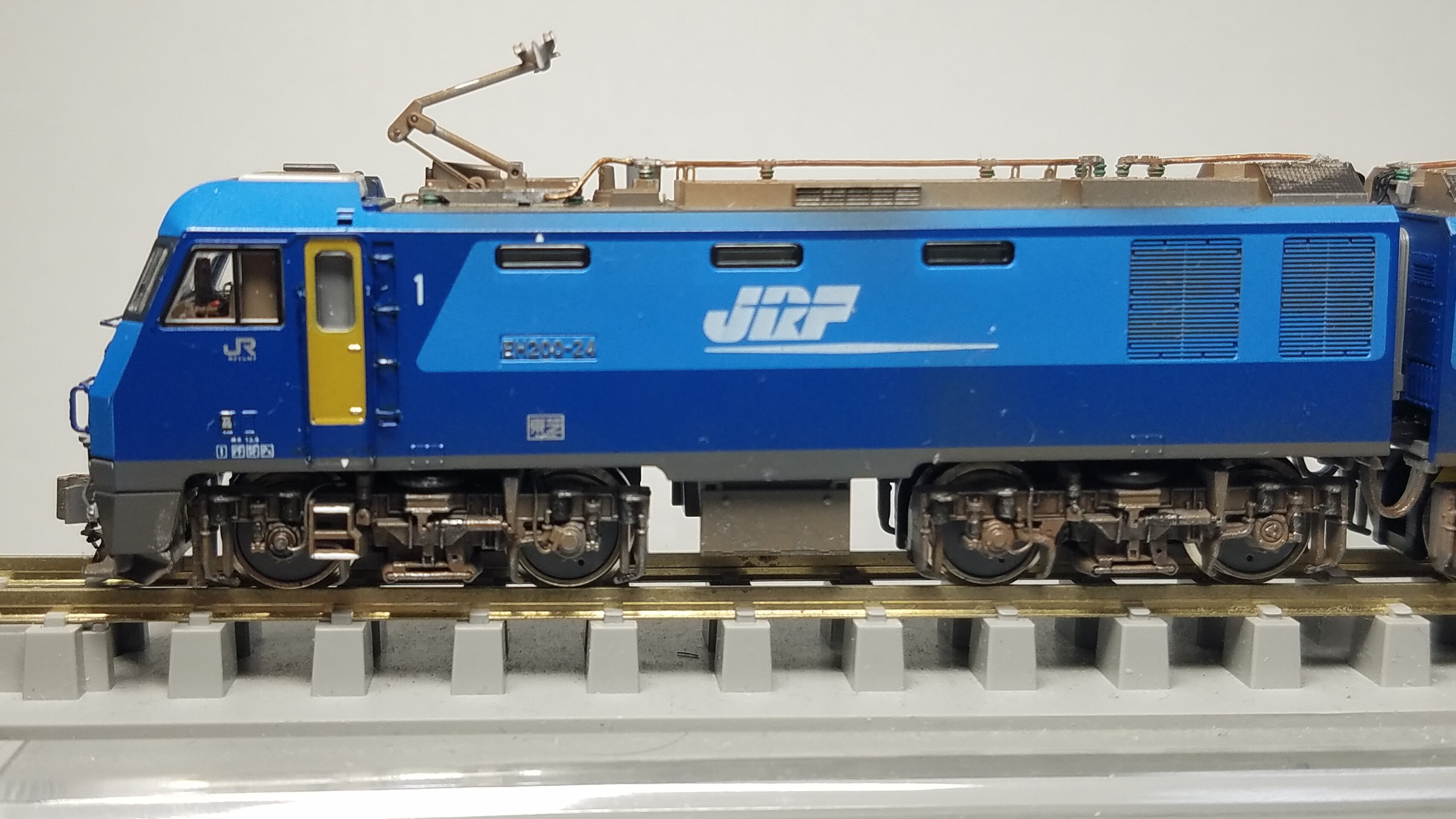 Kato 3045-1 EH200 量産形の加工整備 その④完成 : （仮称）東北本線