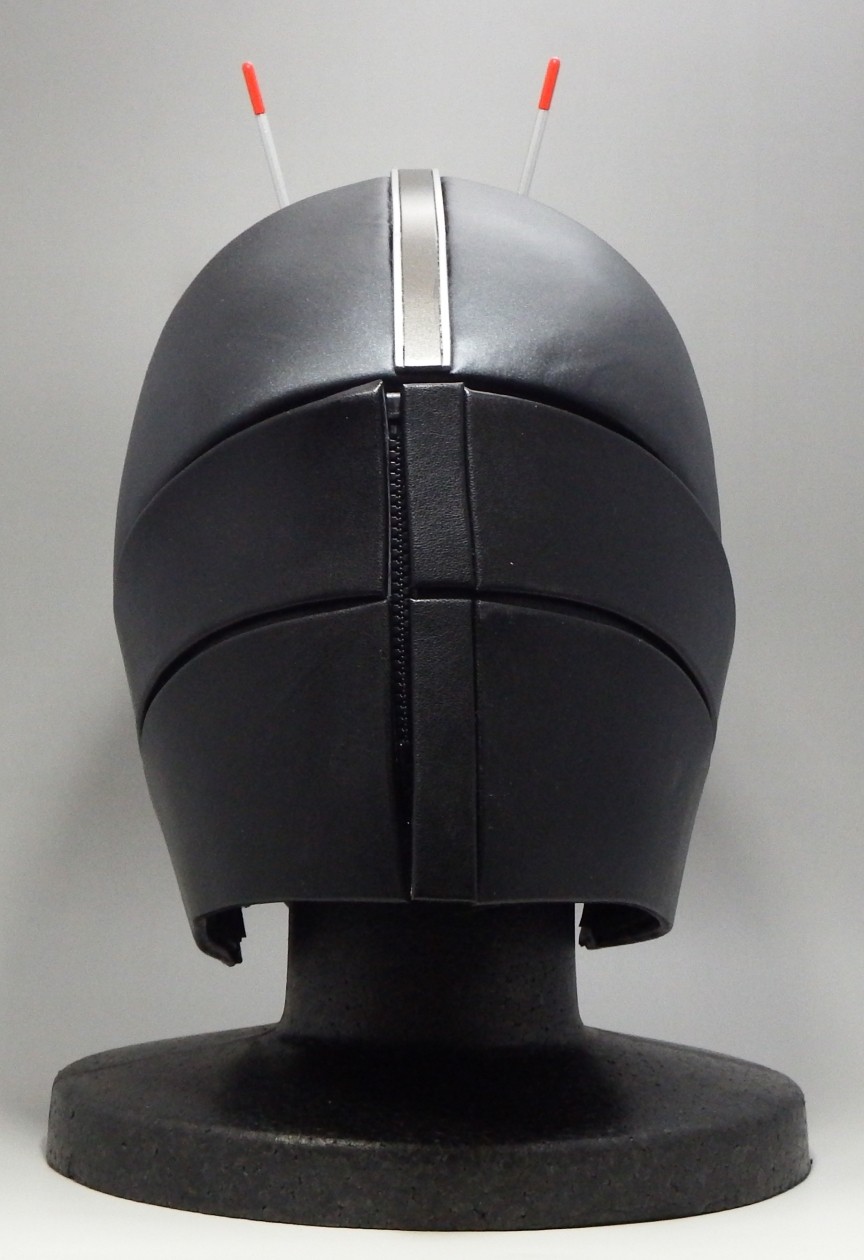 フルスクラッチ「仮面ライダーBLACK RX 1/1マスク Ver.2」 : 空想玩具