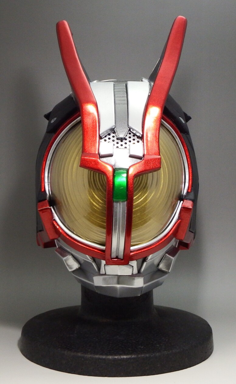 フルスクラッチ 「仮面ライダーファイズ(S.I.C.) 1/1マスク」 : 空想