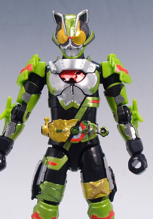 装動 仮面ライダーギーツ ID 4 Feat.装動 仮面ライダーリバイス（1