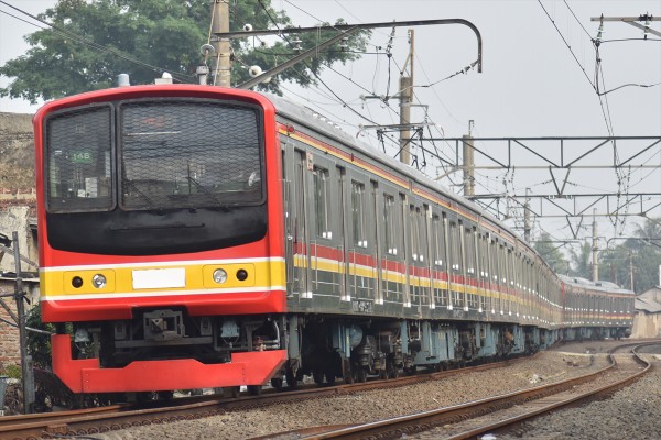 幕車消滅!!トホホなメルヘン、205系武蔵野線M64編成LED表示器化