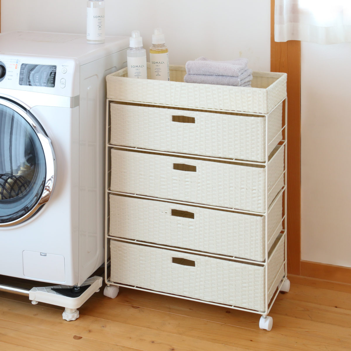 ランドリーチェスト 幅60.5cm 4段 引出し キャスター付 完成品