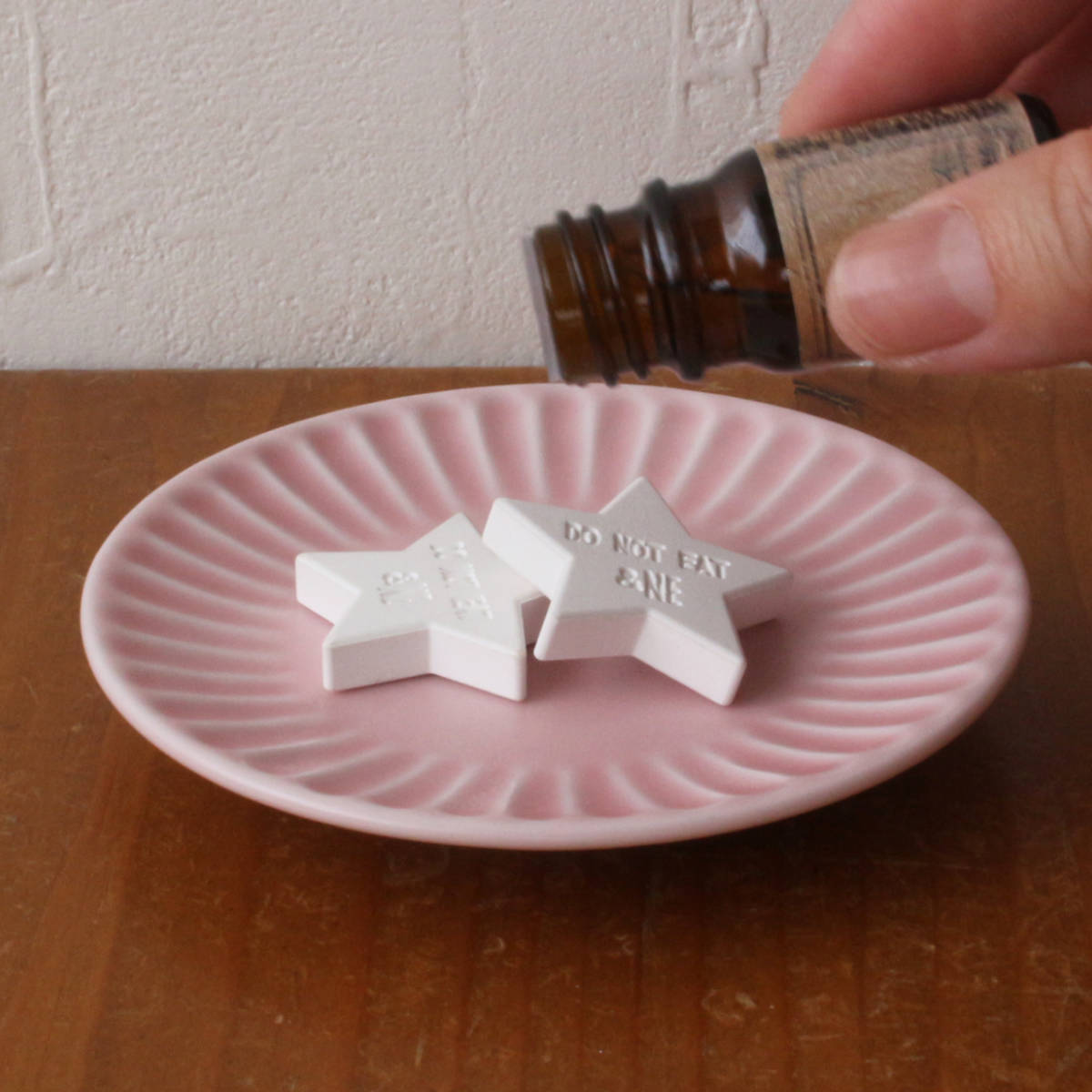 &NE アロマストーン プレート付き珪藻土アロマストーン （ アロマ