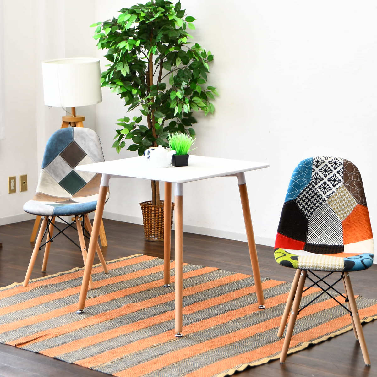 カフェテーブル 一人暮らし 正方形 シンプル 清潔感 幅70cm