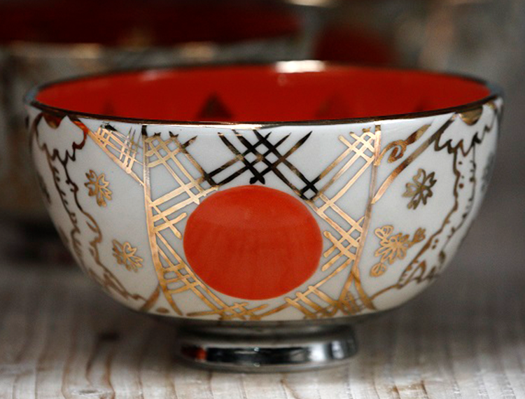 和樂』とコラボした京焼の陶芸家が史上最高の「吉野家どんぶり」製作