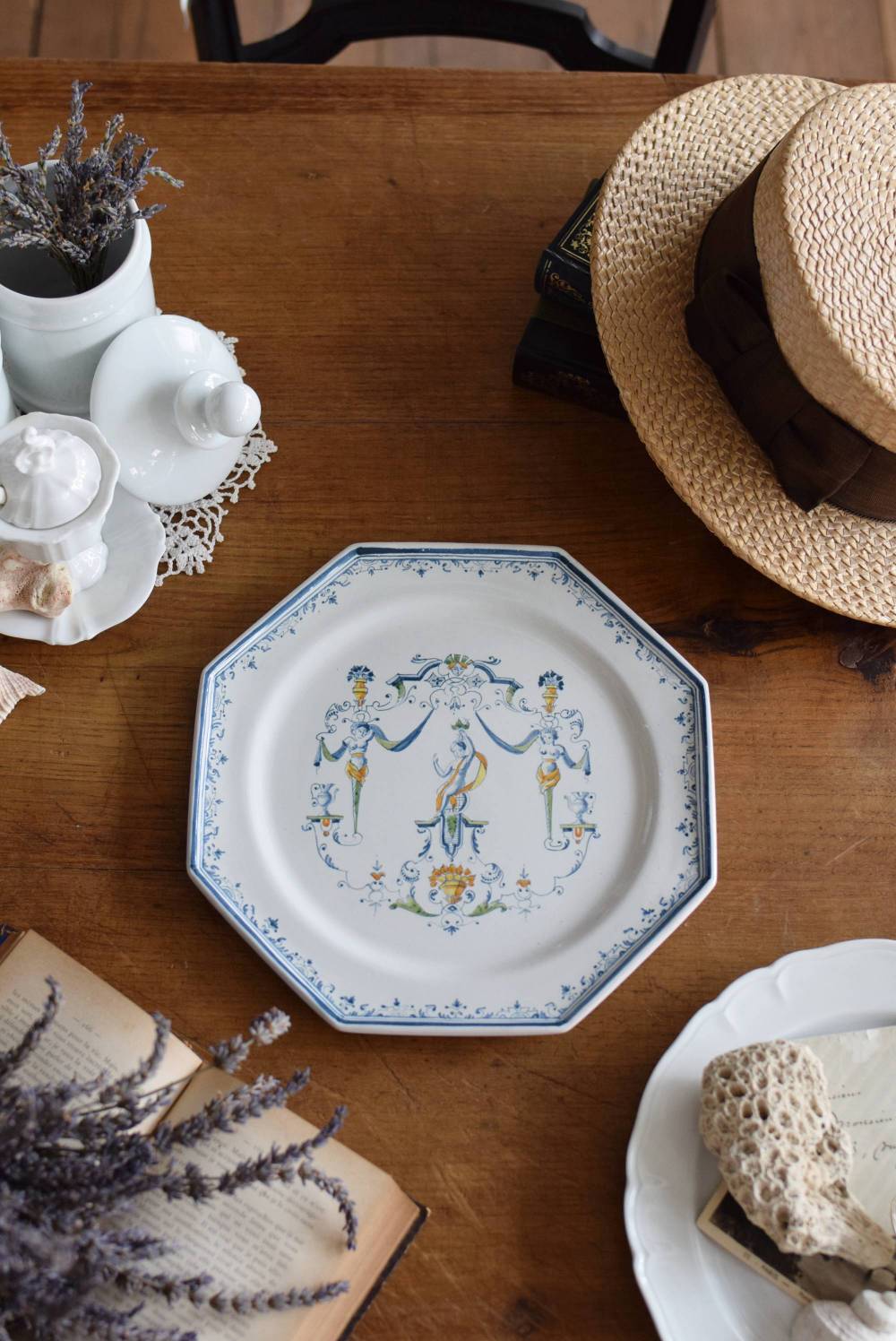 アンティークプレート.Moustiers ムスティエ ファイアンス焼 南仏