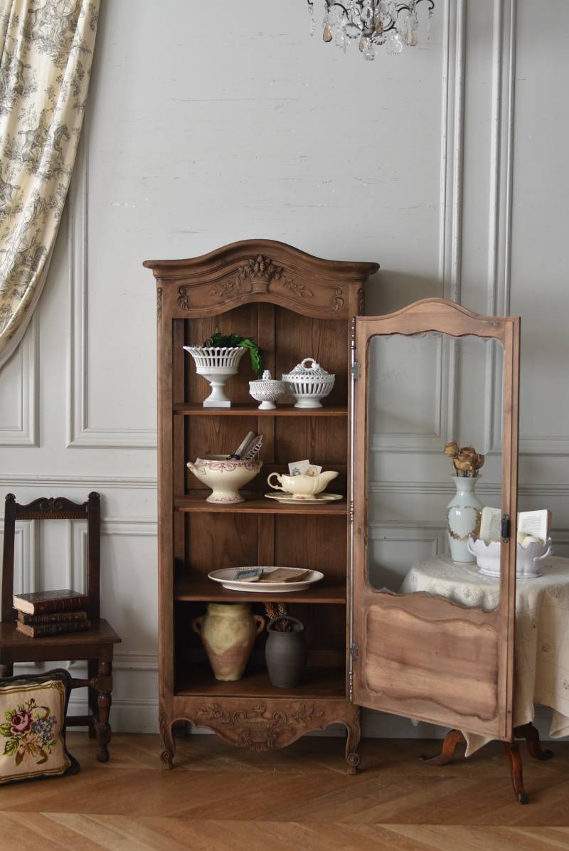 3面ガラスキャビネット.19 フランス アンティーク 飾り棚