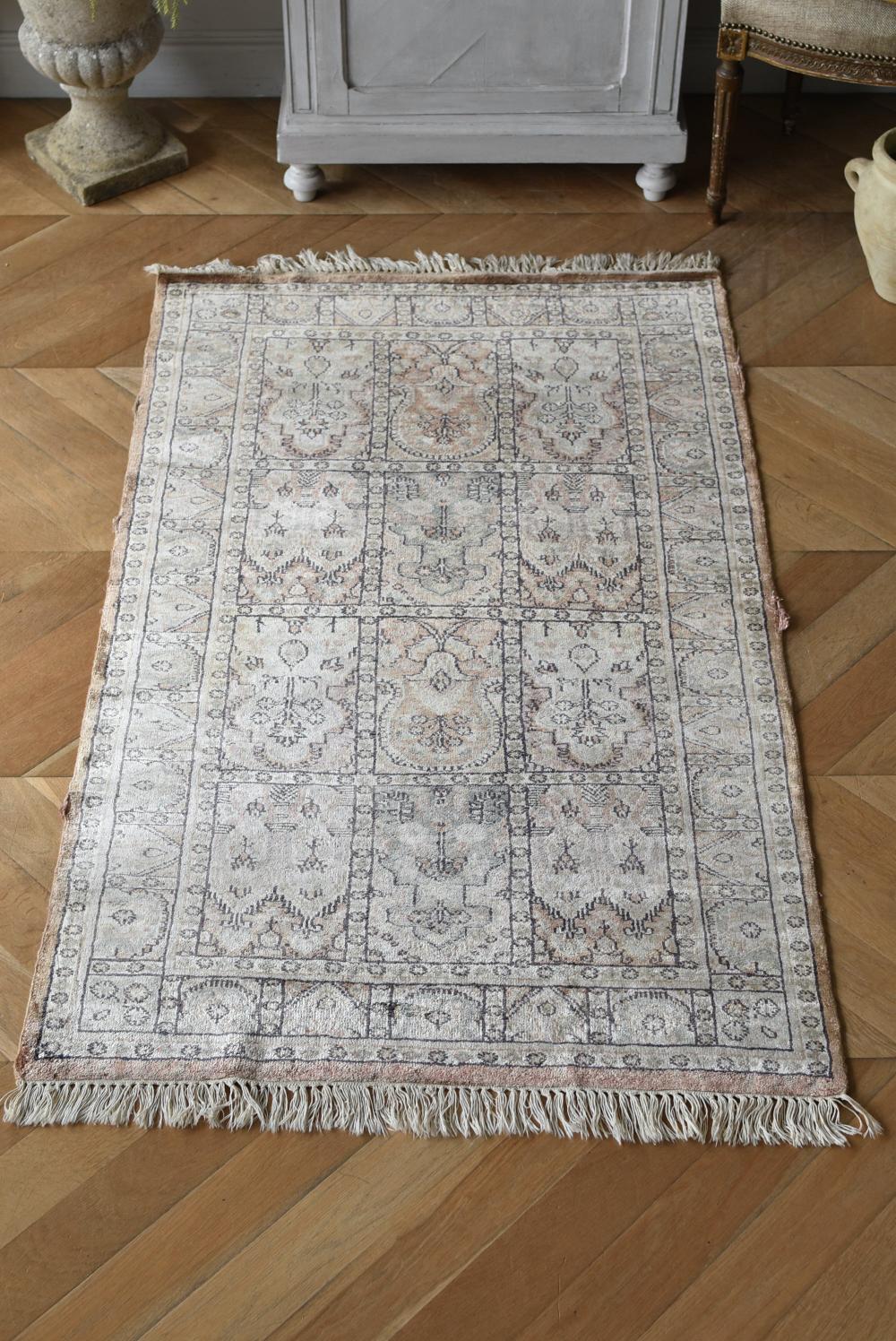 ヴィンテージラグ.52 トライバルラグ 部族絨毯