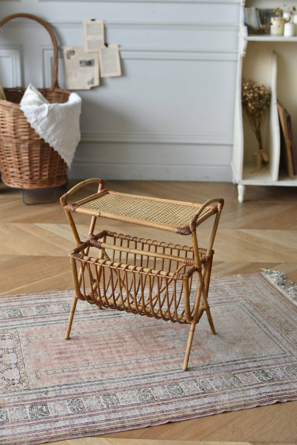 フランスヴィンテージ家具 マガジンラック.ラタン ナチュラルインテリア