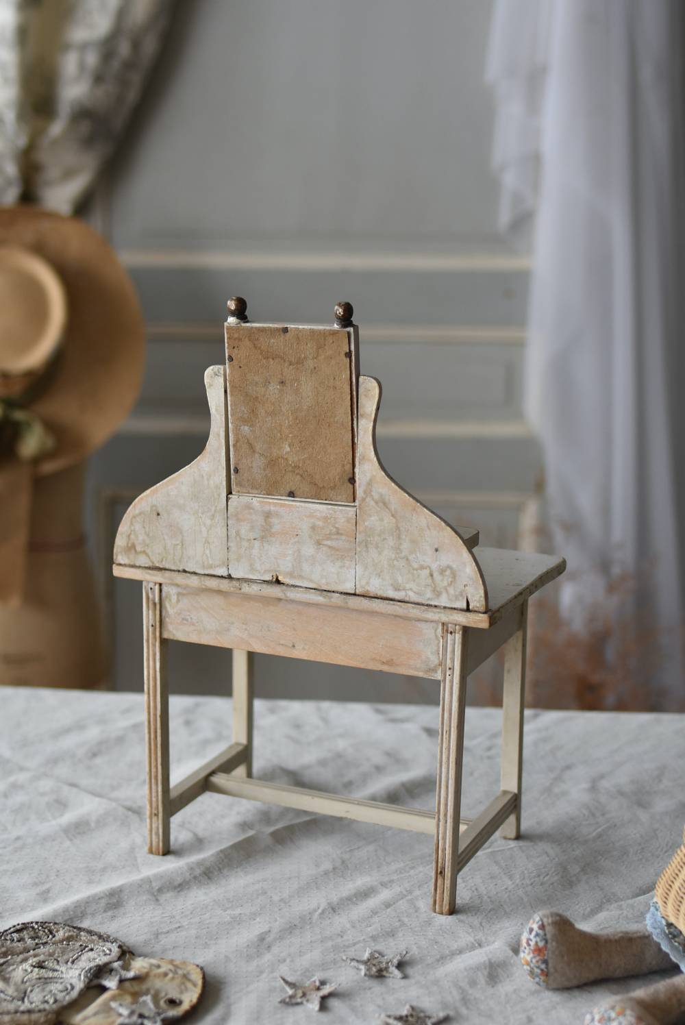 フランスアンティークディスプレイ ドールドレッサー&チェア ドール家具