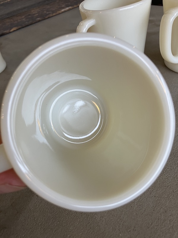 1950'S 60'S Fire-King アイボリー ファイヤーキング Dハンドルマグ