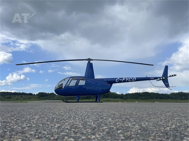 ROBINSON社製ヘリコプター【R44 Raven I】｜GOETHE STORE（GOETHEストア）