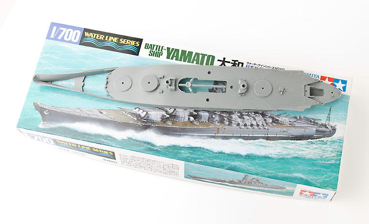 タミヤ・ウォーターラインシリーズ・日本戦艦 大和（1/700）キット開封
