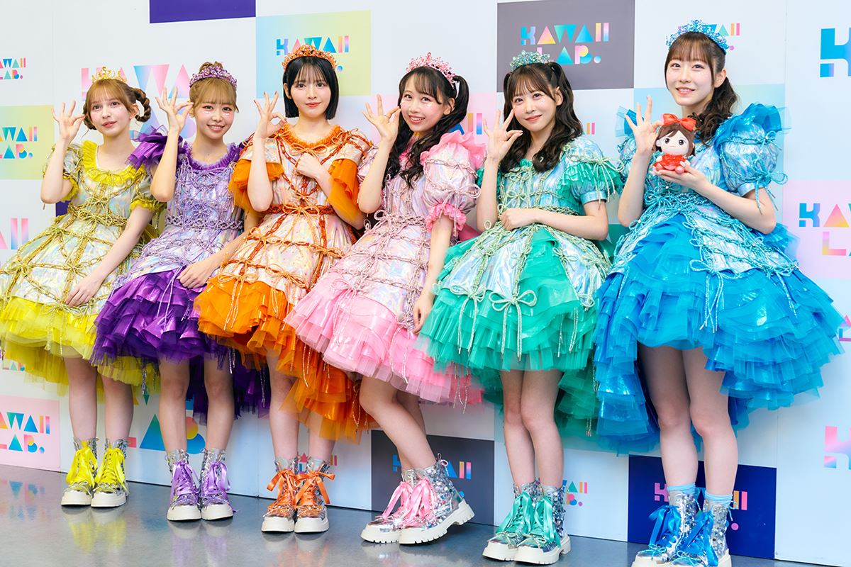 音楽専門誌『ぴあMUSIC COMPLEX』連動企画(第224回)FRUITS ZIPPER、3