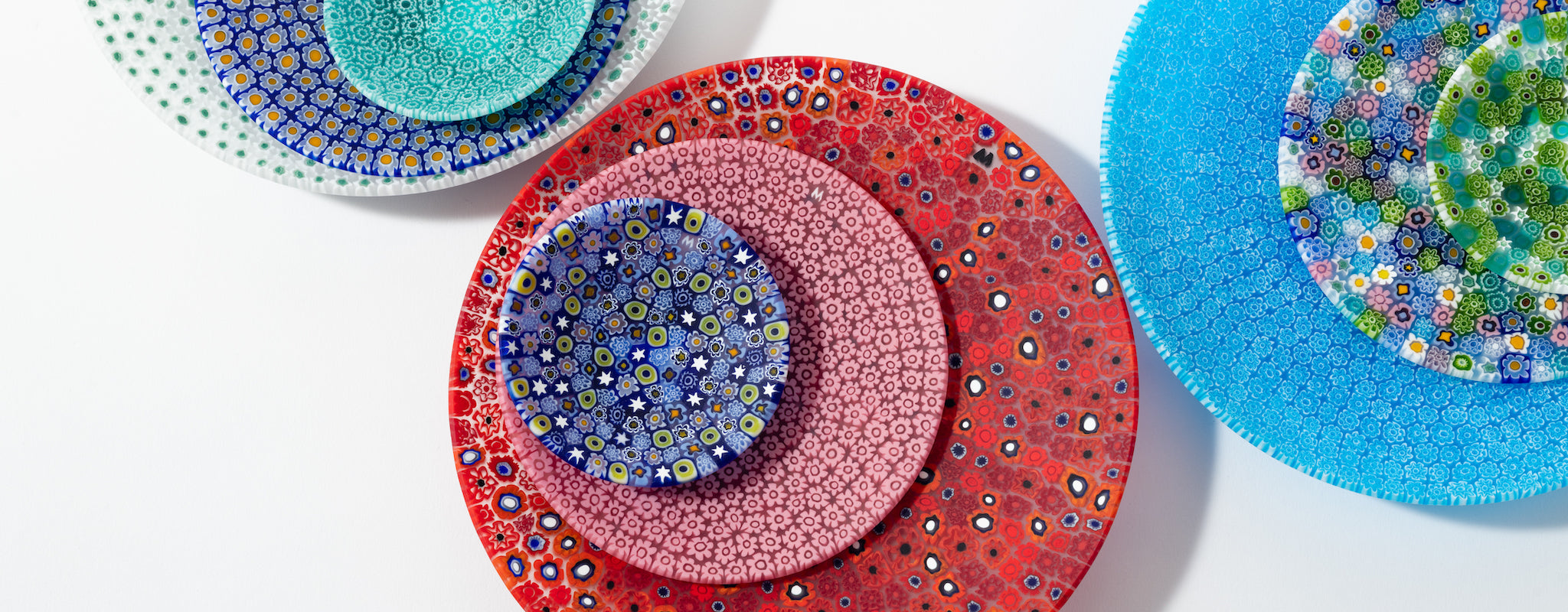 美しく咲くガラスの花、エルコーレ モレッティのお皿ができるまで – LuLu