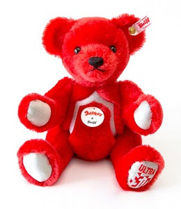 テディベアのトップブランド「シュタイフ」×「ウルトラセブン」誕生