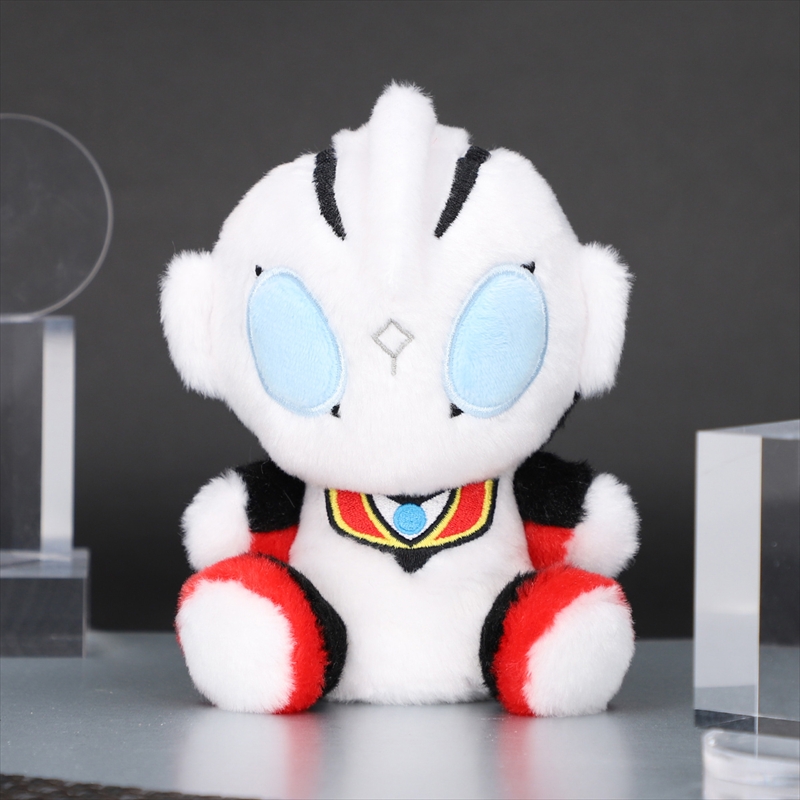 M78ウルトラマン ふわふわお座りぬいぐるみ イーヴィルティガ