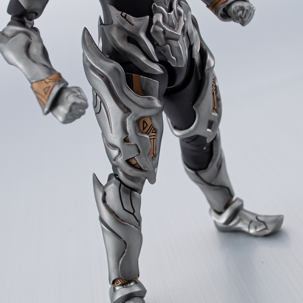 S.H.Figuarts トリガーダーク」2021年12月27日(月)16時より受注開始