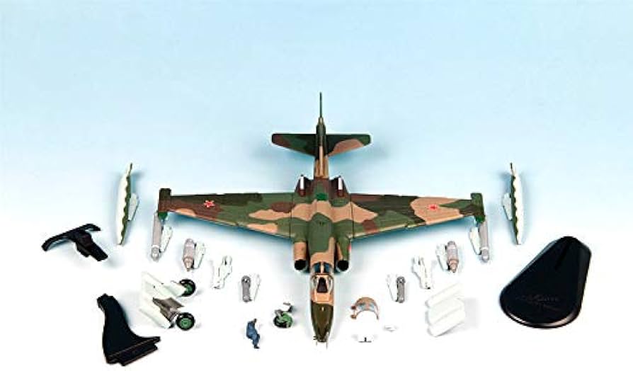 Amazon | HOBBY MASTER 1/72 完成品 ソ連 SU-25 SM FROGFOOT ダイ