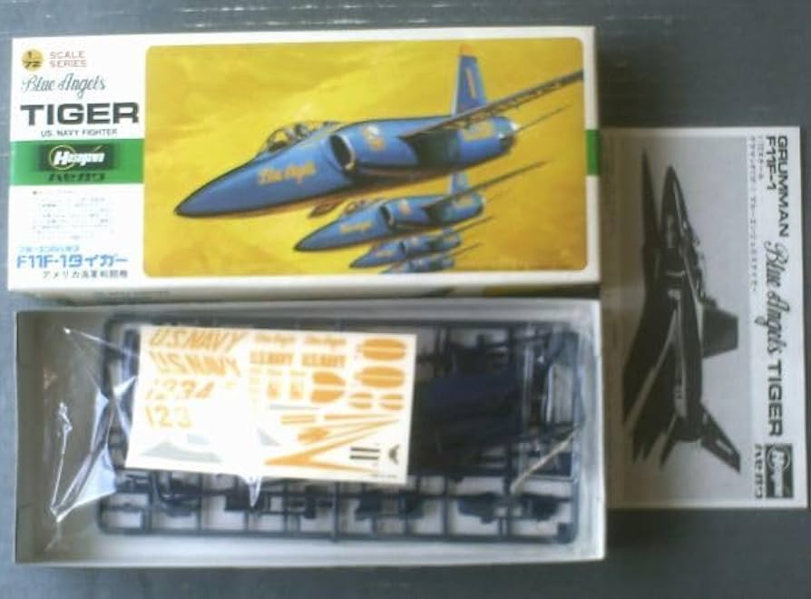 Amazon.co.jp: アメリカ海軍戦闘機 ブルーエンジェルスF11Fー1