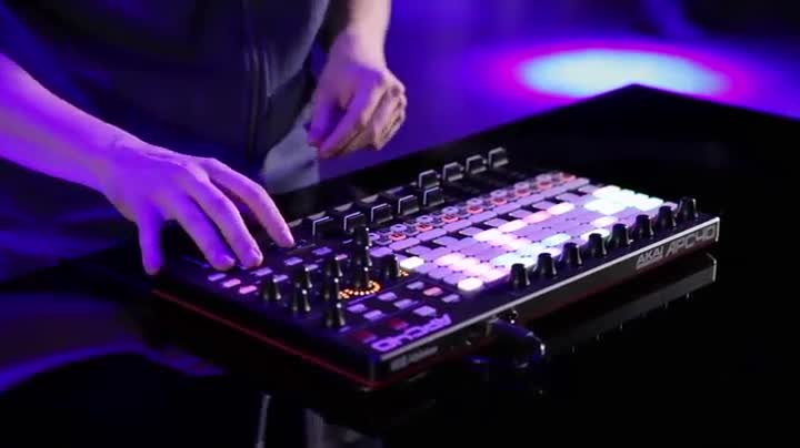 Amazon.co.jp: Akai Professional USB MIDIコントローラー Ableton