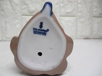 Amazon.co.jp: Y11 LLADRO リヤドロ 帽子を持った女性 25cm 陶器