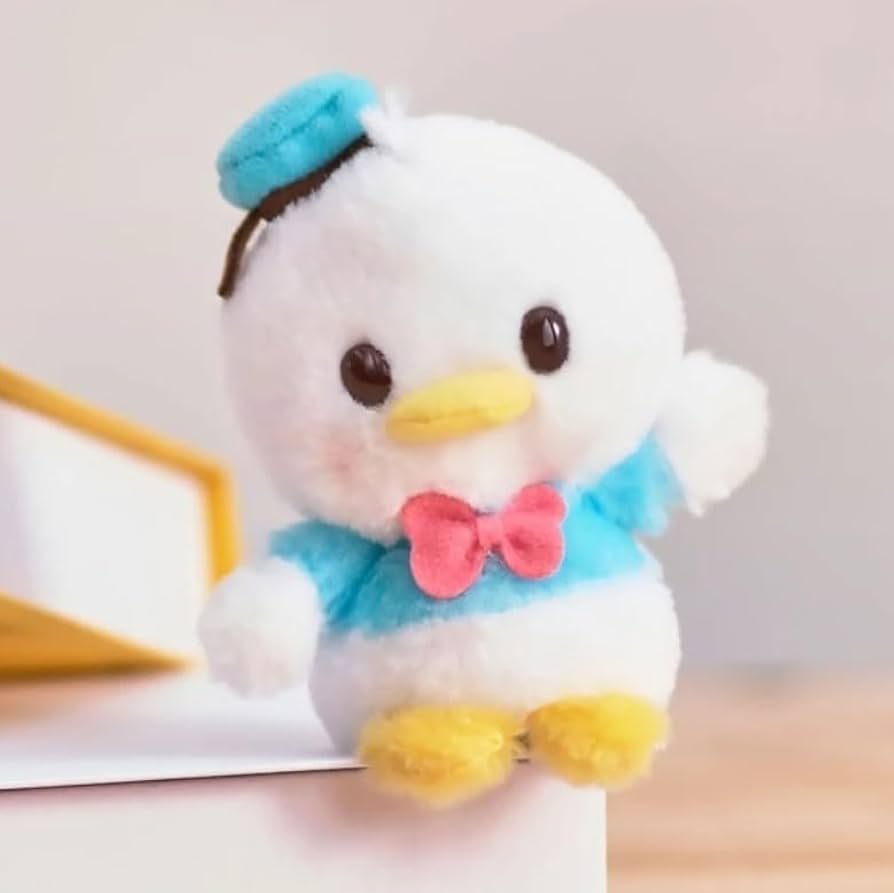 Amazon.co.jp: ドナルド ぬいぐるみ うるぽちゃちゃん : おもちゃ
