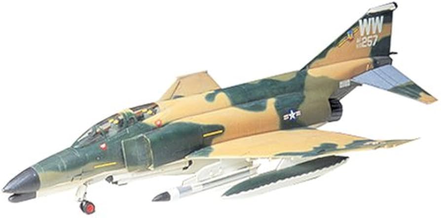 Amazon | タミヤ 1/72 ウォーバードコレクション No.13 アメリカ空軍